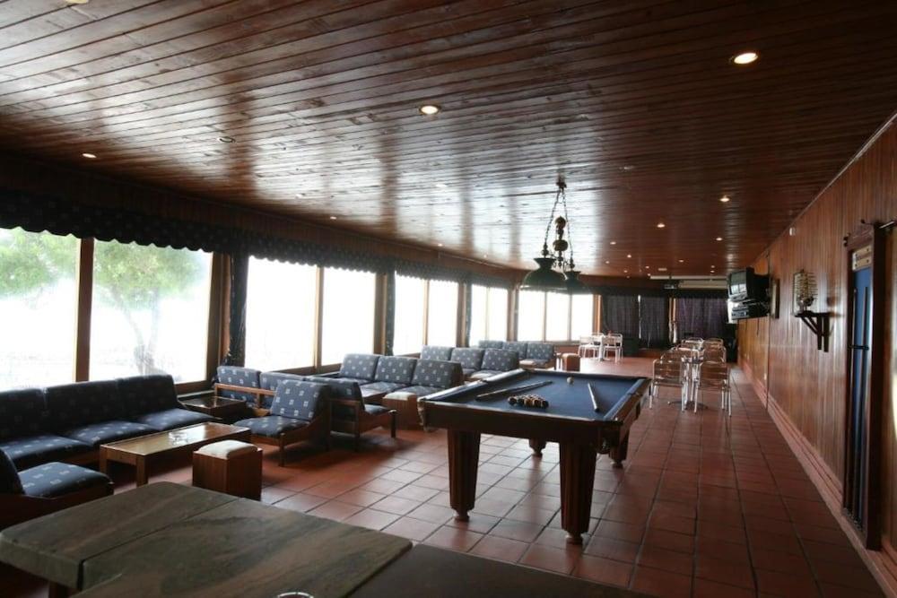 Inatel Oeiras Hotel Eksteriør billede